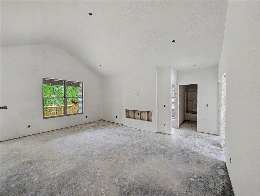 17 Ironside Lane, Bella Vista, AR 72715