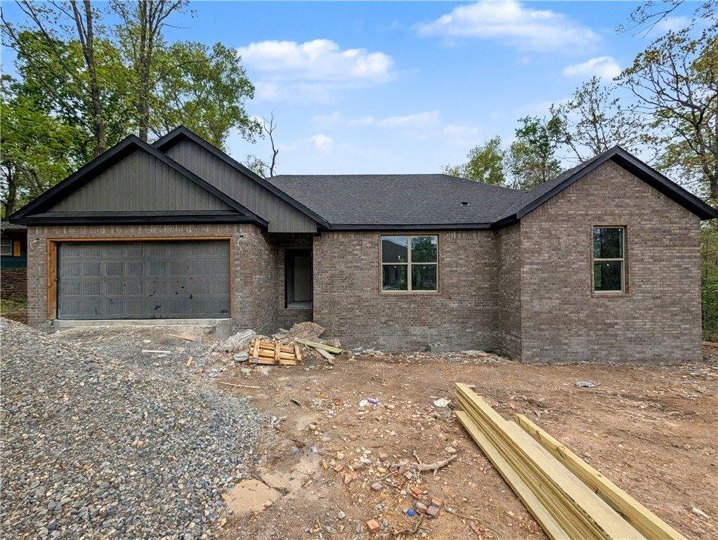 19 Mildenhall Drive, Bella Vista, AR 72714