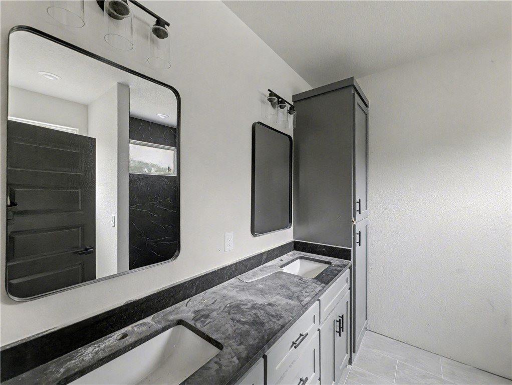 3 Granshire Lane, Bella Vista, AR 72714