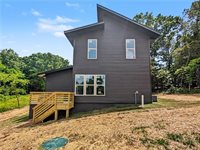 3 Granshire Lane, Bella Vista, AR 72714