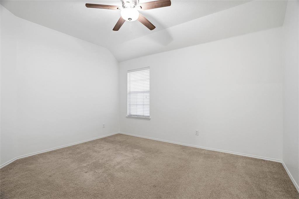 508 Lakeview Circle, Burleson, TX 76028