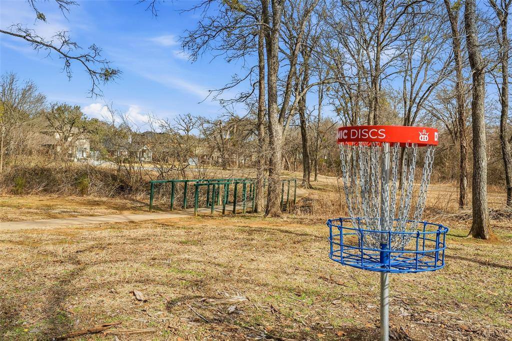 508 Lakeview Circle, Burleson, TX 76028