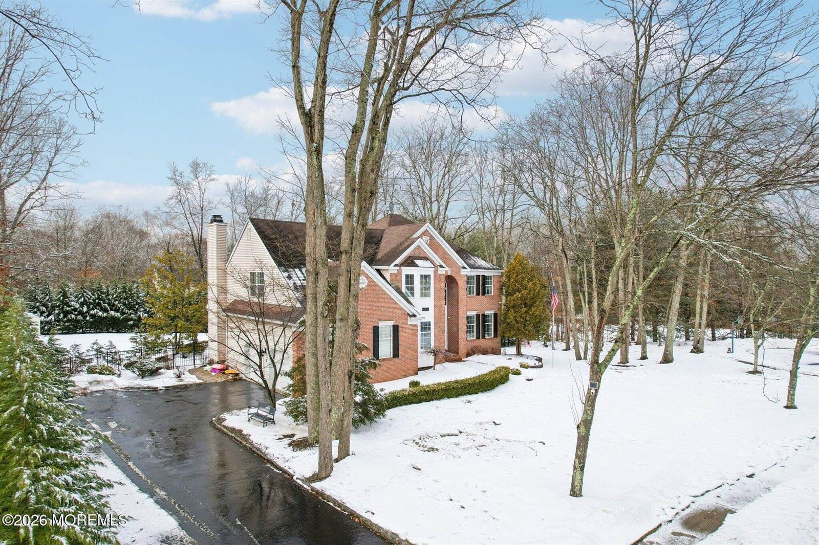 9 Winners Circle, Manalapan, NJ 07726