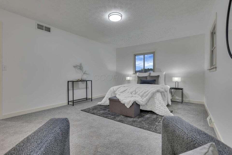 7036 White Butterfly Lane, Reynoldsburg, OH 43068