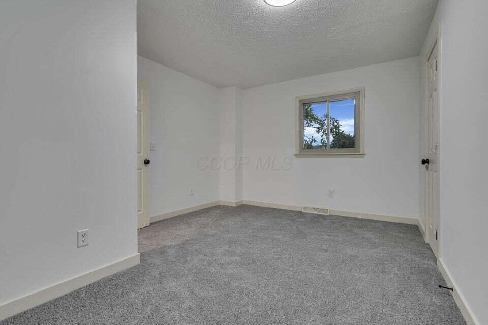 7036 White Butterfly Lane, Reynoldsburg, OH 43068