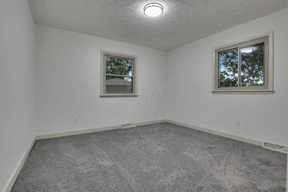 7036 White Butterfly Lane, Reynoldsburg, OH 43068