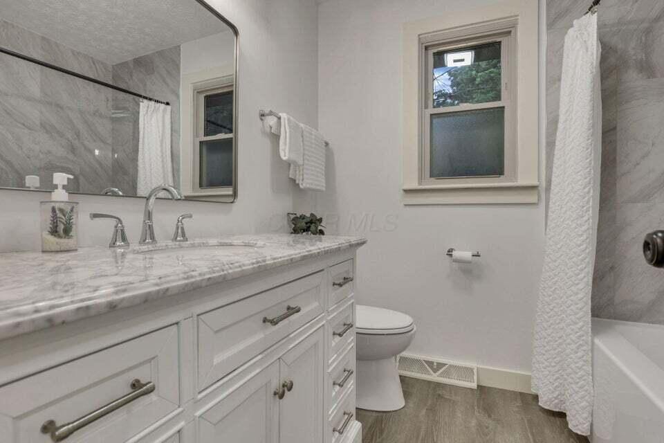 7036 White Butterfly Lane, Reynoldsburg, OH 43068