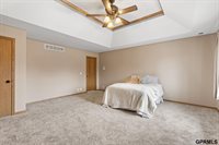 907 Woodland Avenue, Papillion, NE 68046