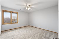 907 Woodland Avenue, Papillion, NE 68046