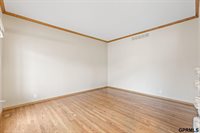 907 Woodland Avenue, Papillion, NE 68046