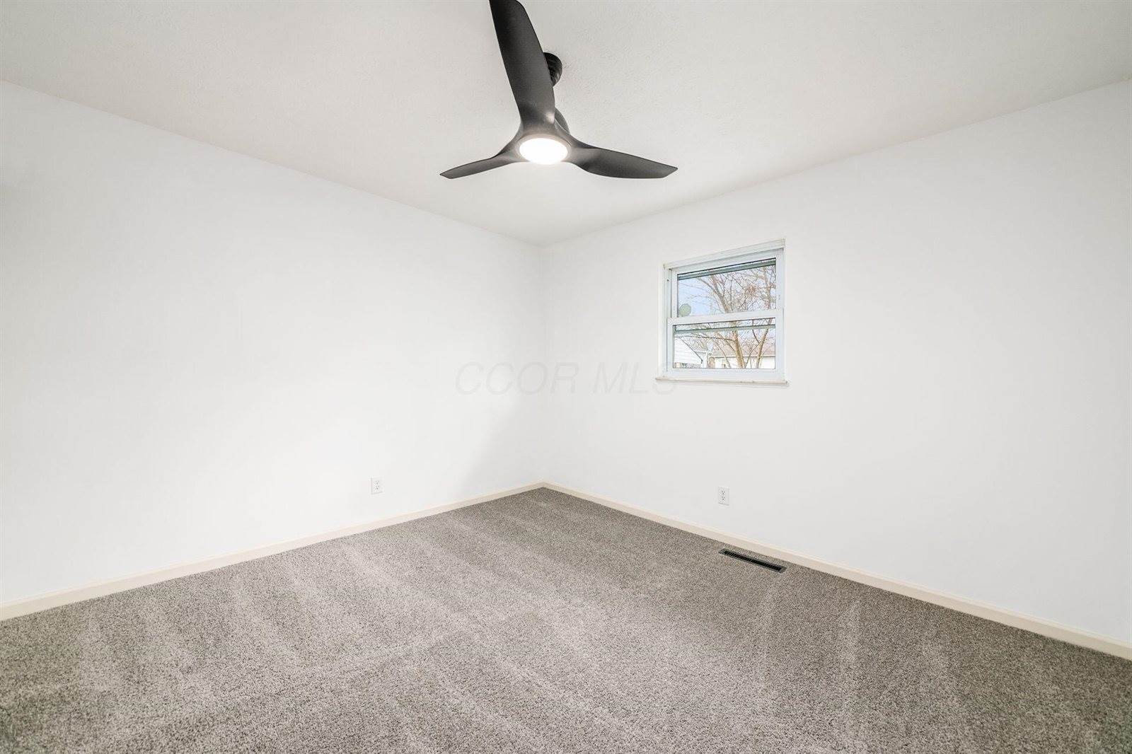 2350 Edenburgh Drive South, Columbus, OH 43219