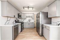 2350 Edenburgh Drive South, Columbus, OH 43219