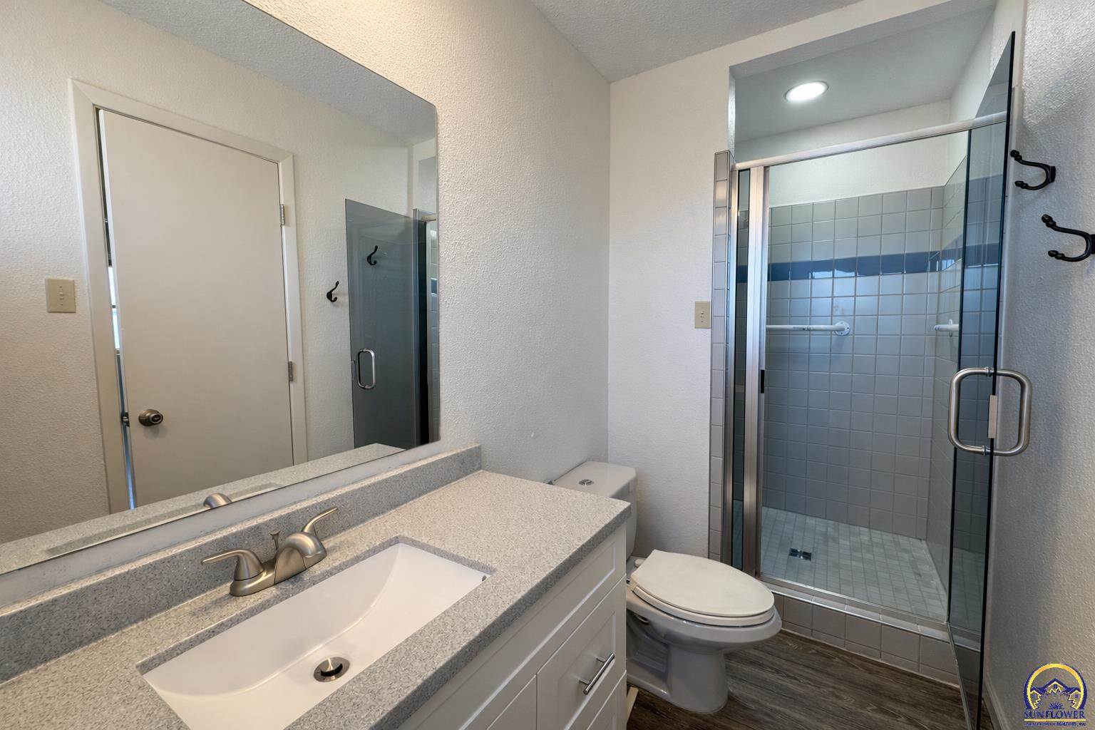 4330 SE 25th ST, Topeka, KS 66605