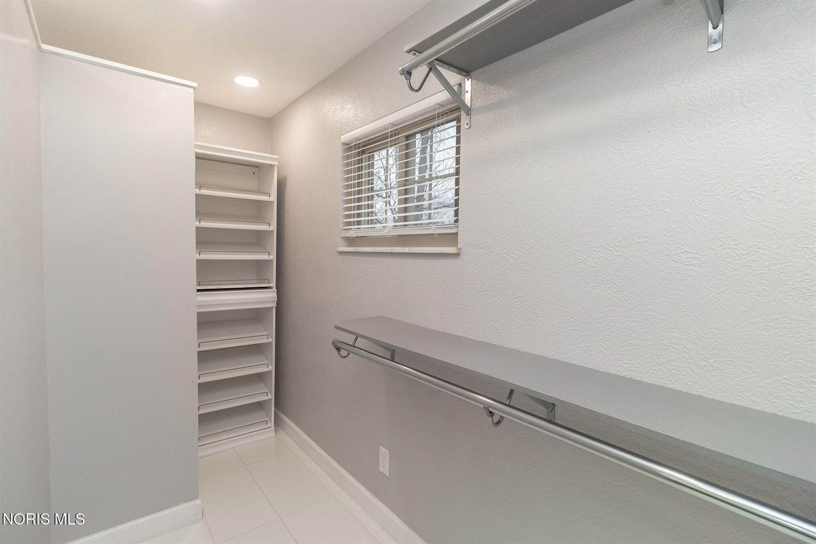 3158 Oak Grove Place, Toledo, OH 43613