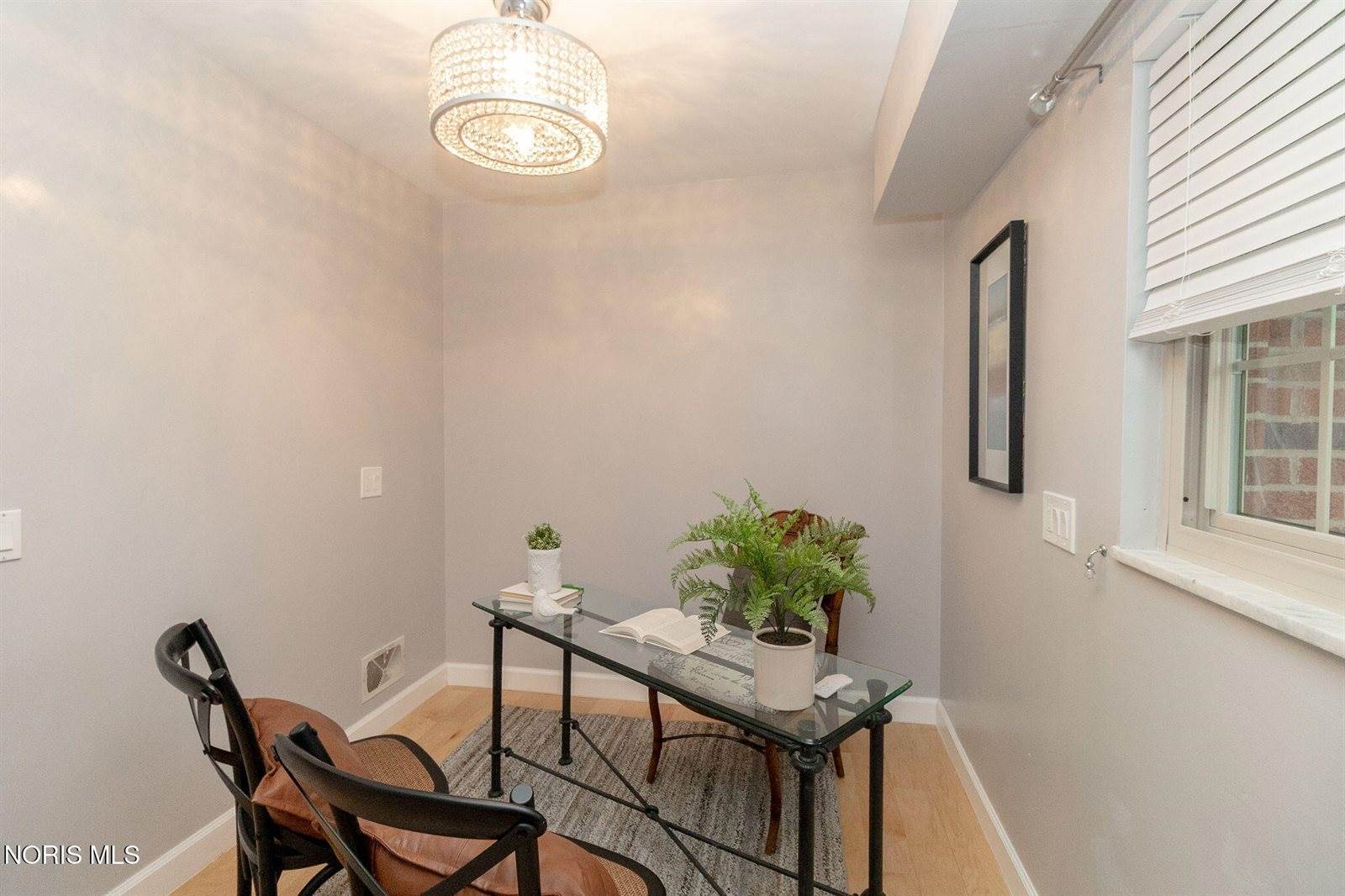 3158 Oak Grove Place, Toledo, OH 43613