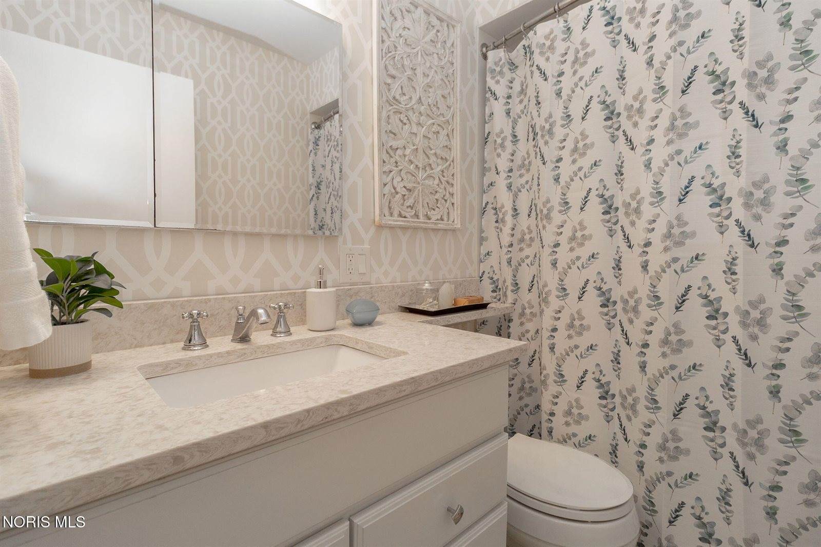 3158 Oak Grove Place, Toledo, OH 43613