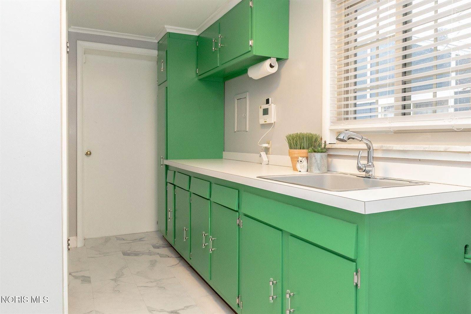 3158 Oak Grove Place, Toledo, OH 43613