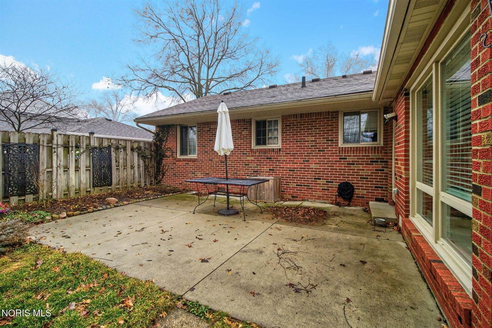 3158 Oak Grove Place, Toledo, OH 43613