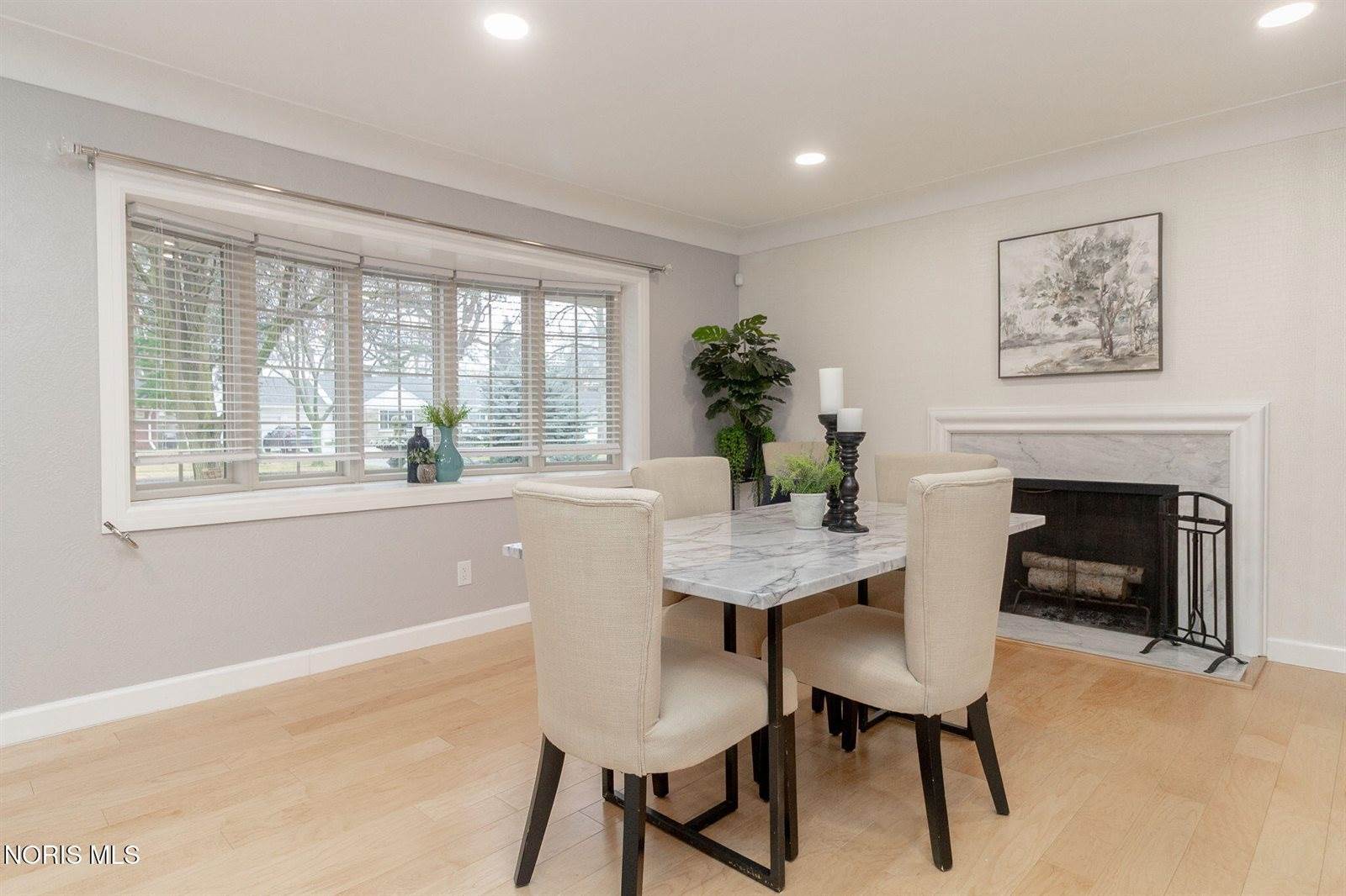 3158 Oak Grove Place, Toledo, OH 43613