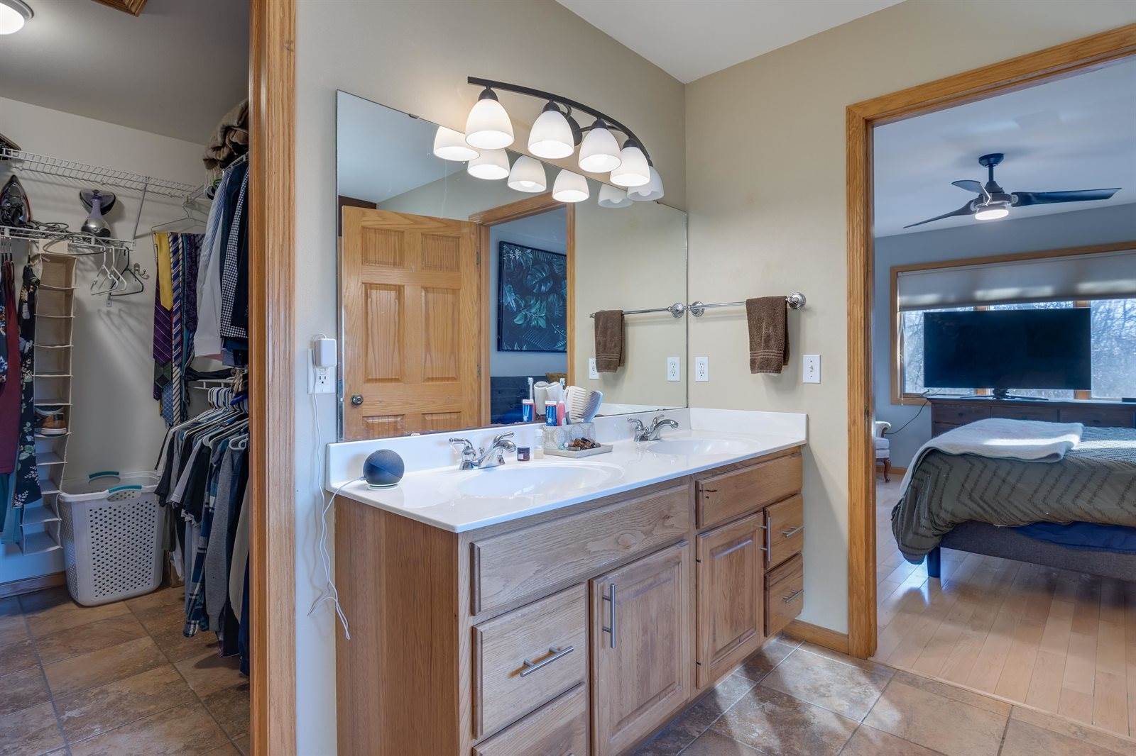 4805 Schneider, Fitchburg, WI 53575