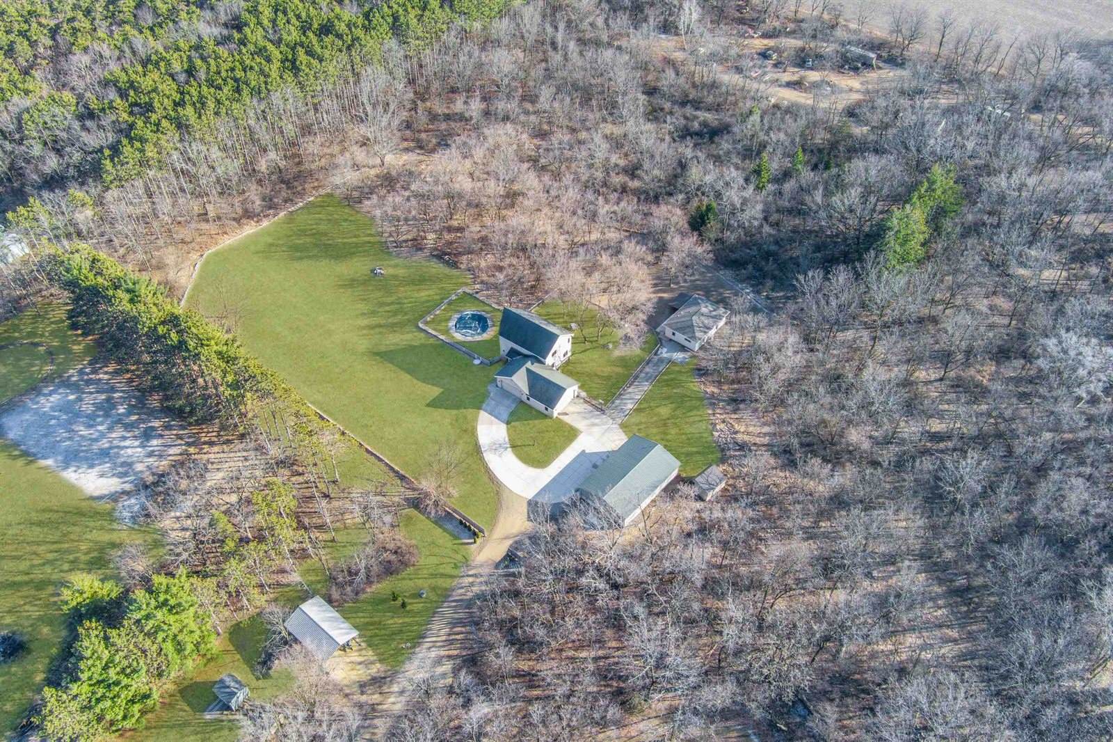 4805 Schneider, Fitchburg, WI 53575