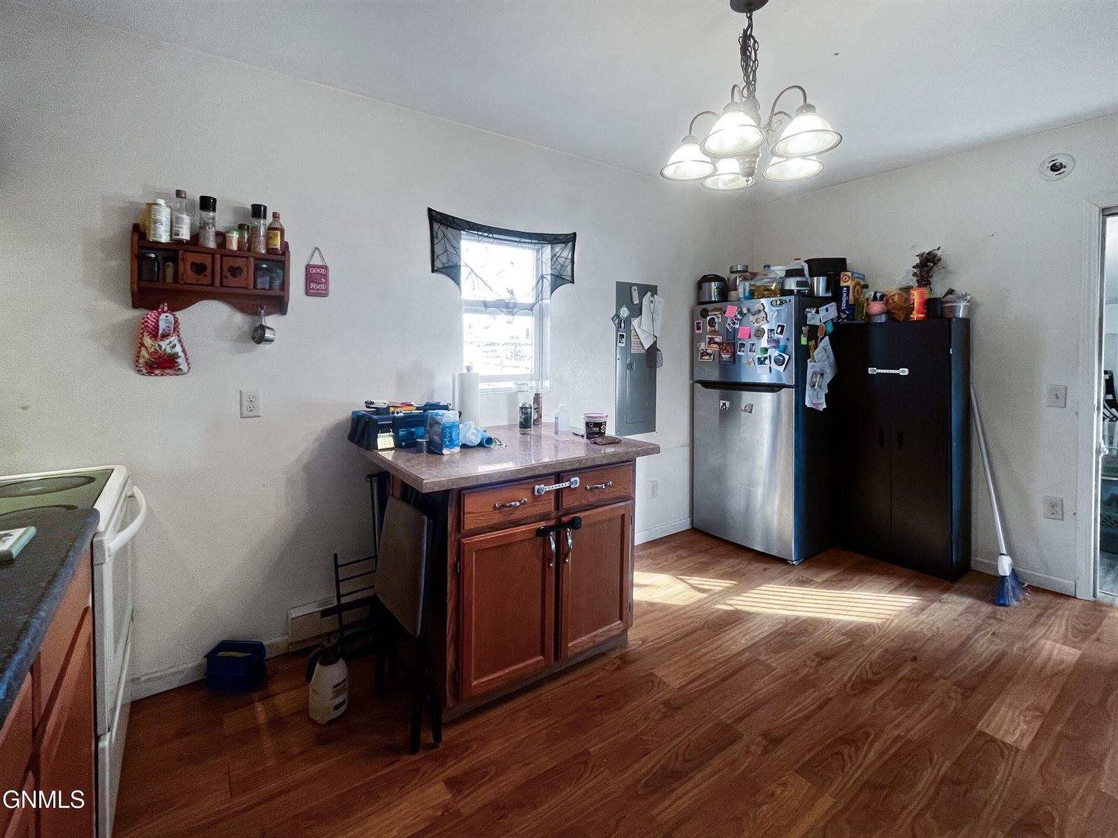 1024 W Broadway, Williston, ND 58801