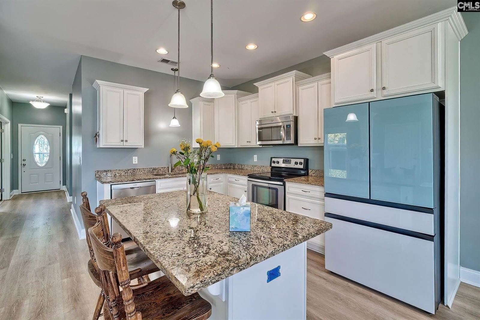 417 Dot, Gilbert, SC 29054