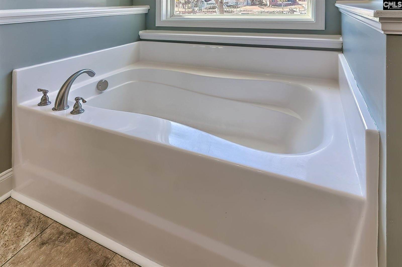 417 Dot, Gilbert, SC 29054