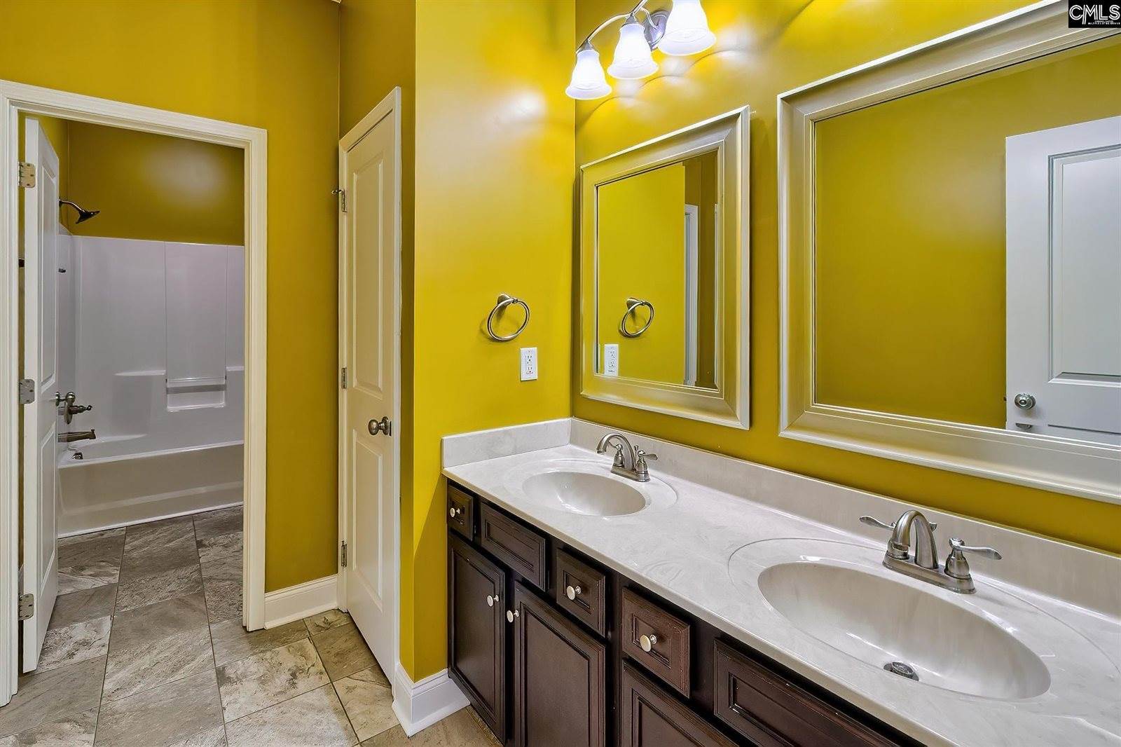 417 Dot, Gilbert, SC 29054