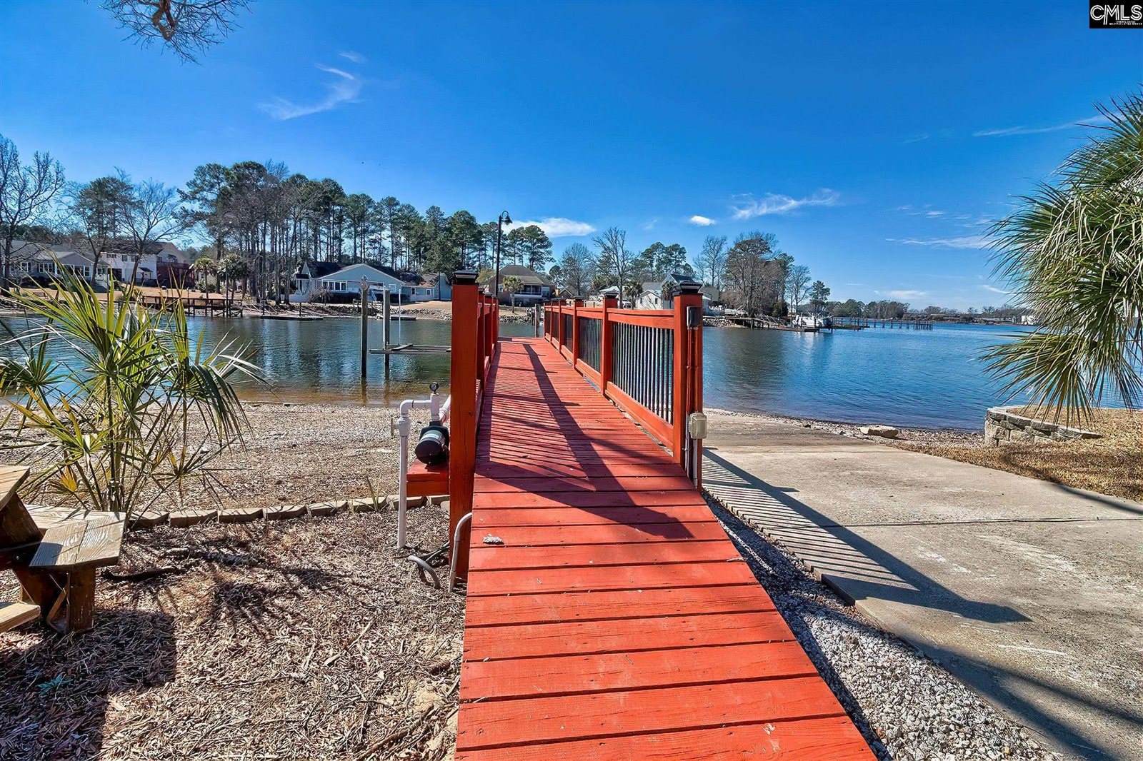 417 Dot, Gilbert, SC 29054