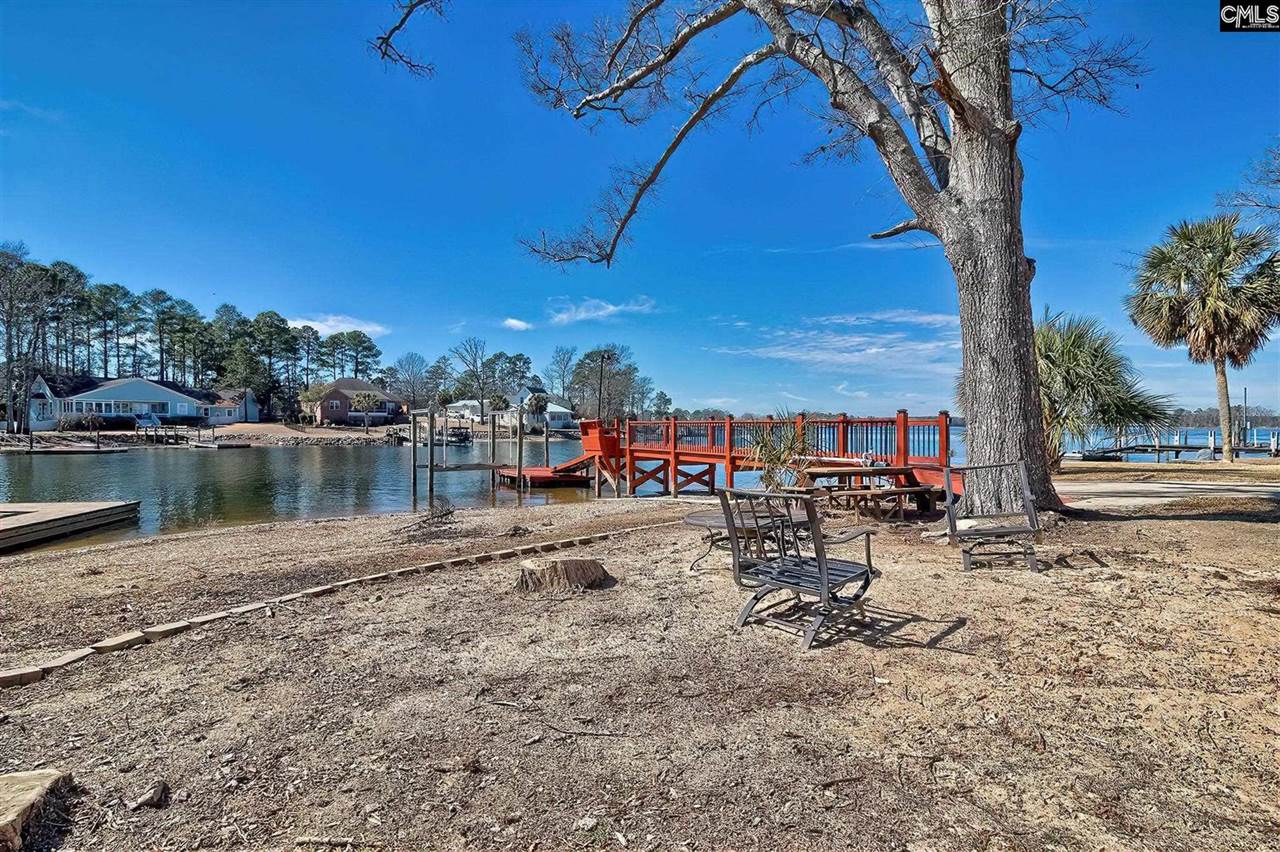 417 Dot, Gilbert, SC 29054