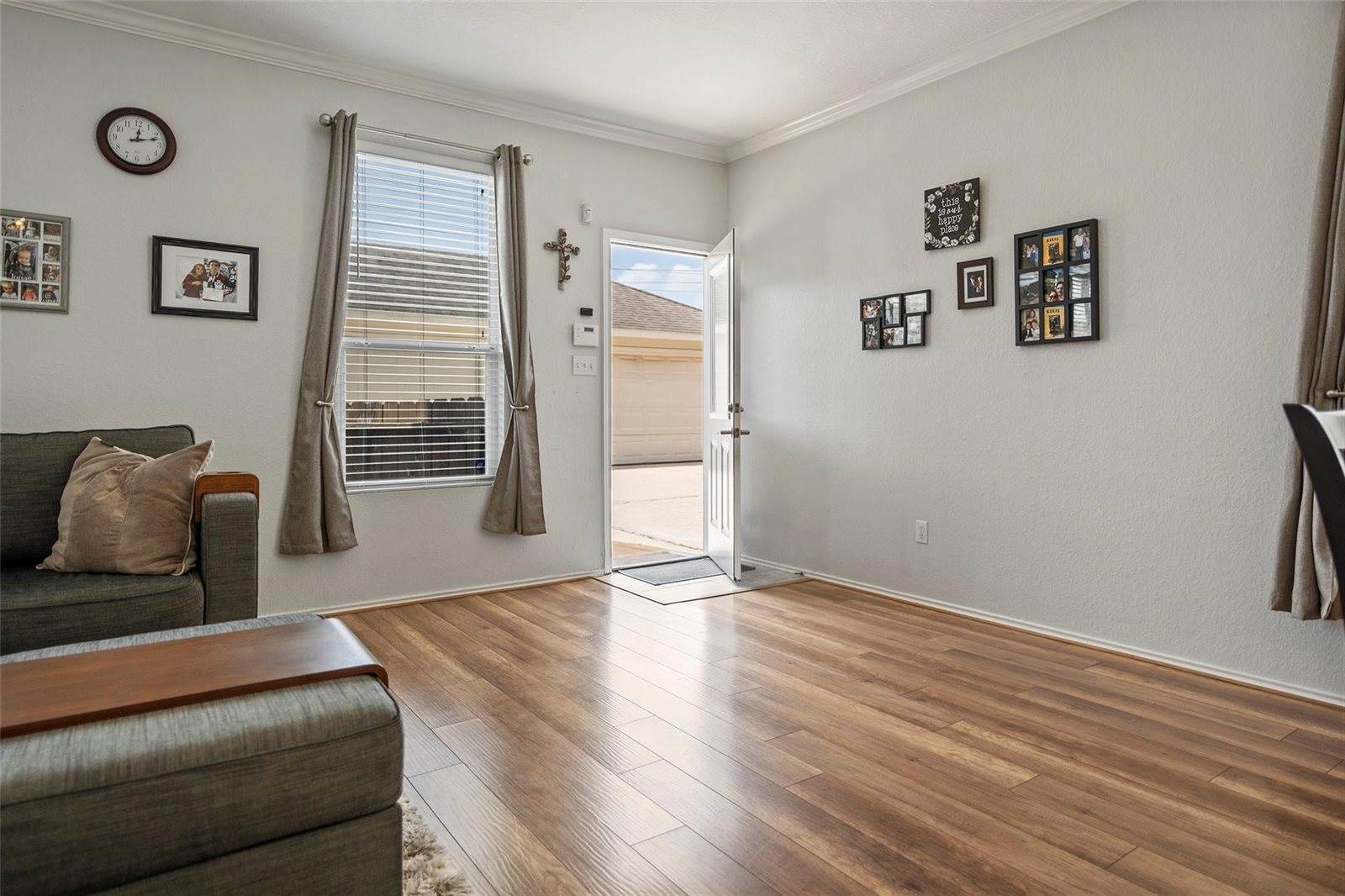 16783 Mammoth Springs Drive, Houston, TX 77095