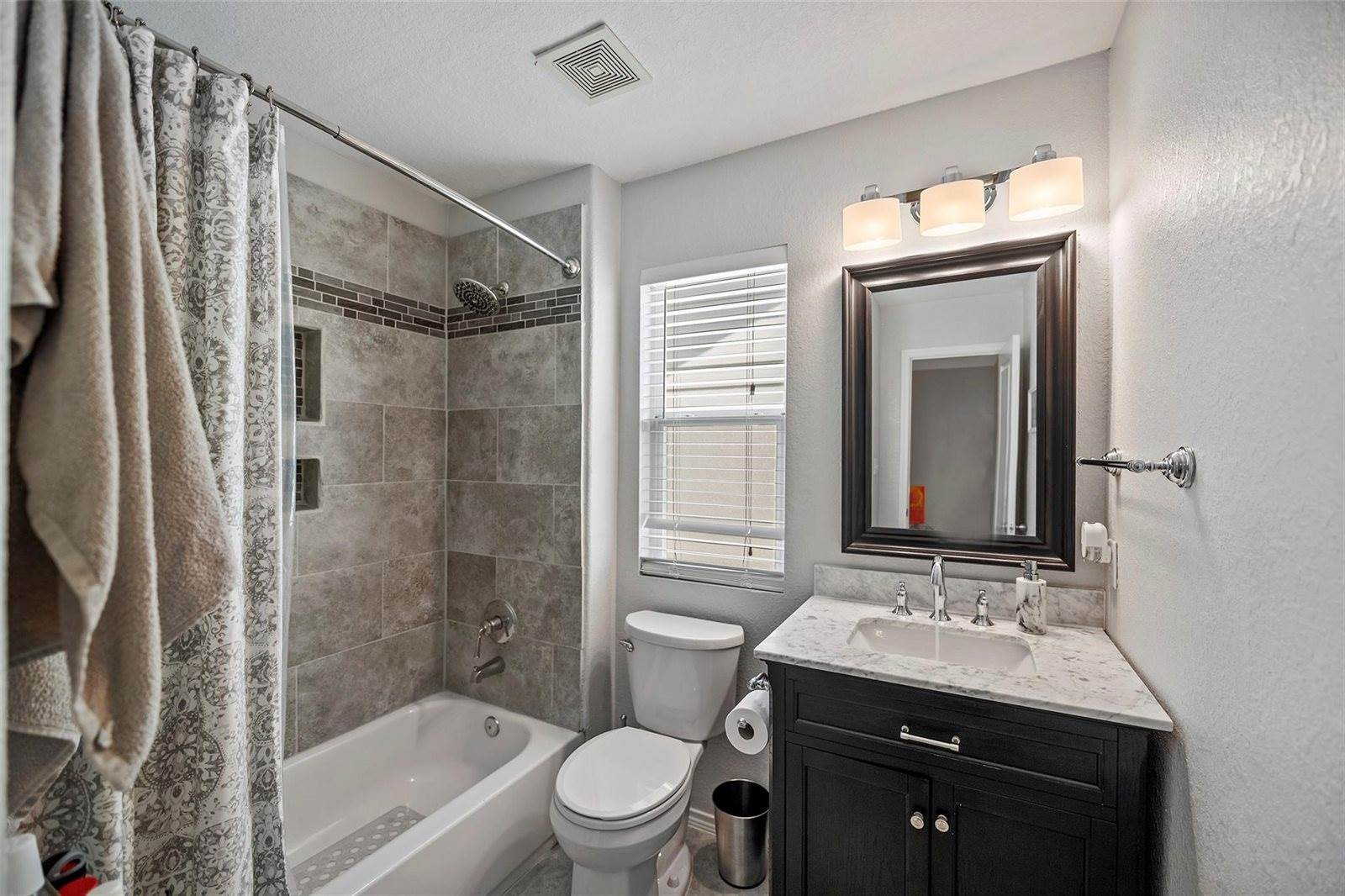 16783 Mammoth Springs Drive, Houston, TX 77095