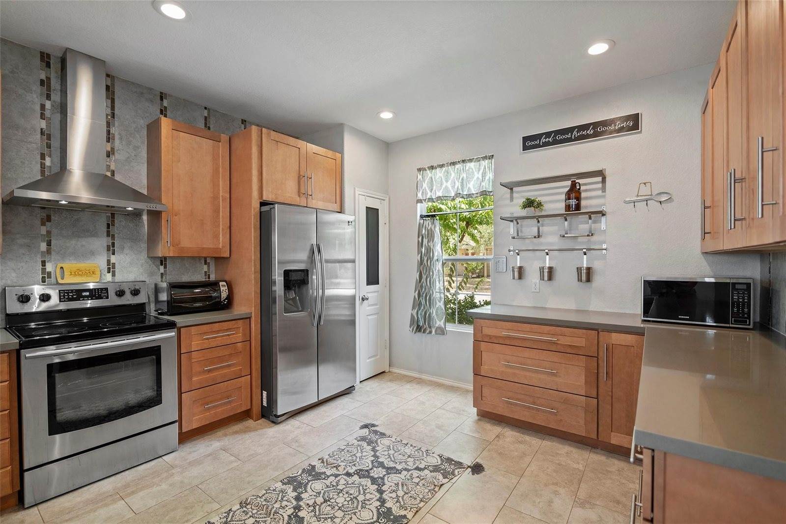 16783 Mammoth Springs Drive, Houston, TX 77095