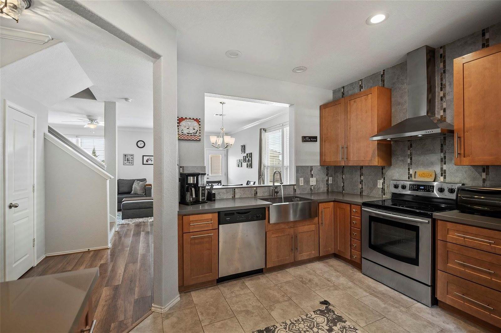 16783 Mammoth Springs Drive, Houston, TX 77095