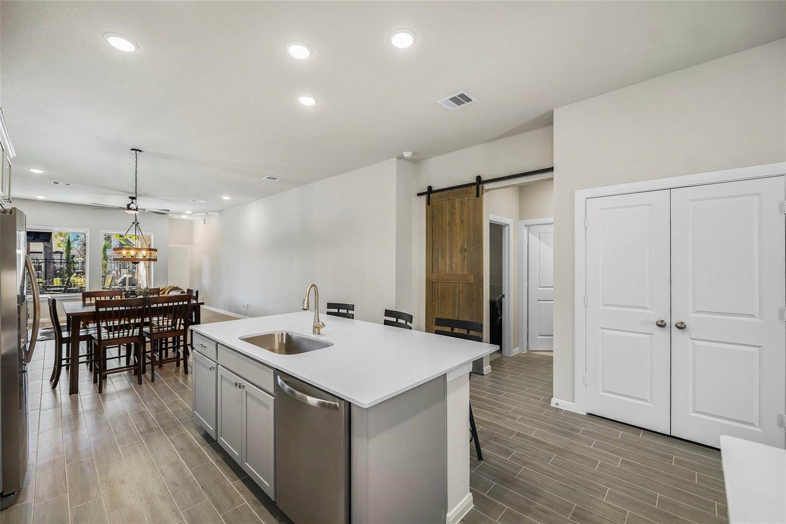 7474 Cattail Falls Lane, Porter, TX 77365