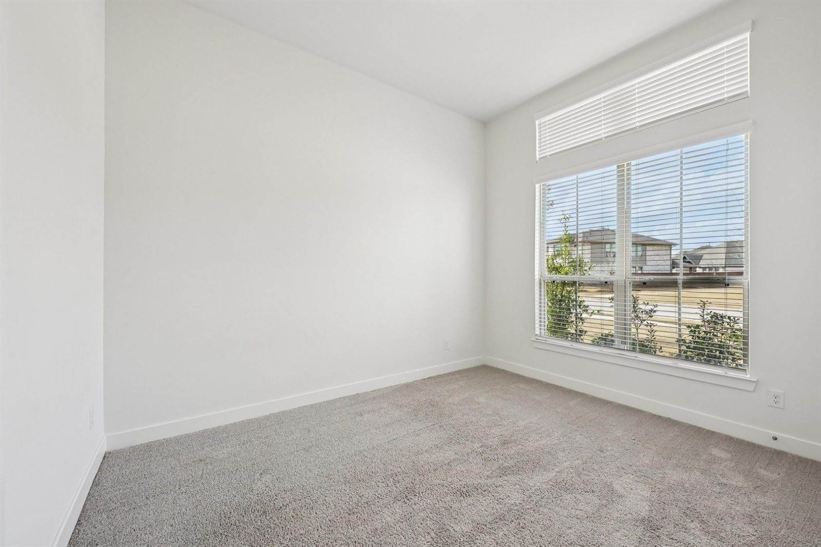 24723 Blooming Sunflower Trail, Katy, TX 77493