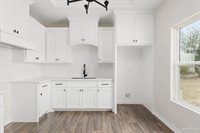 601 East Allende Avenue, Roma, TX 78584