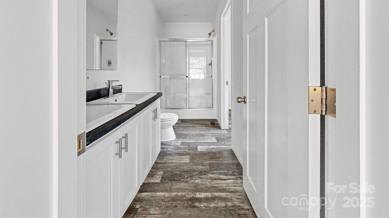 125 Apple Tree Lane, Statesville, NC 28677