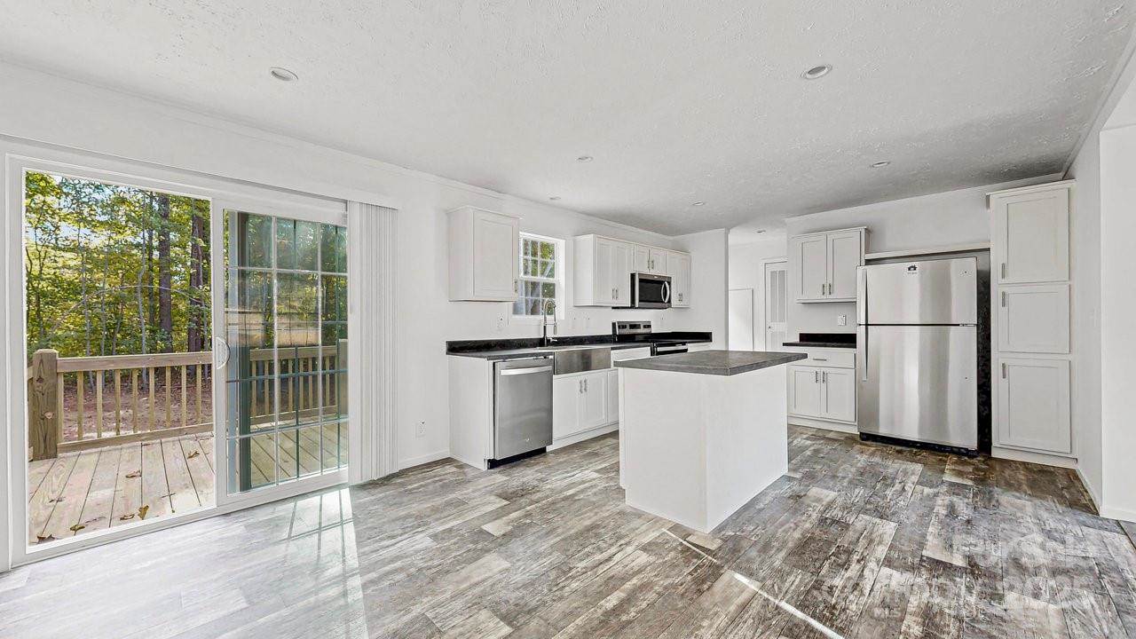 125 Apple Tree Lane, Statesville, NC 28677