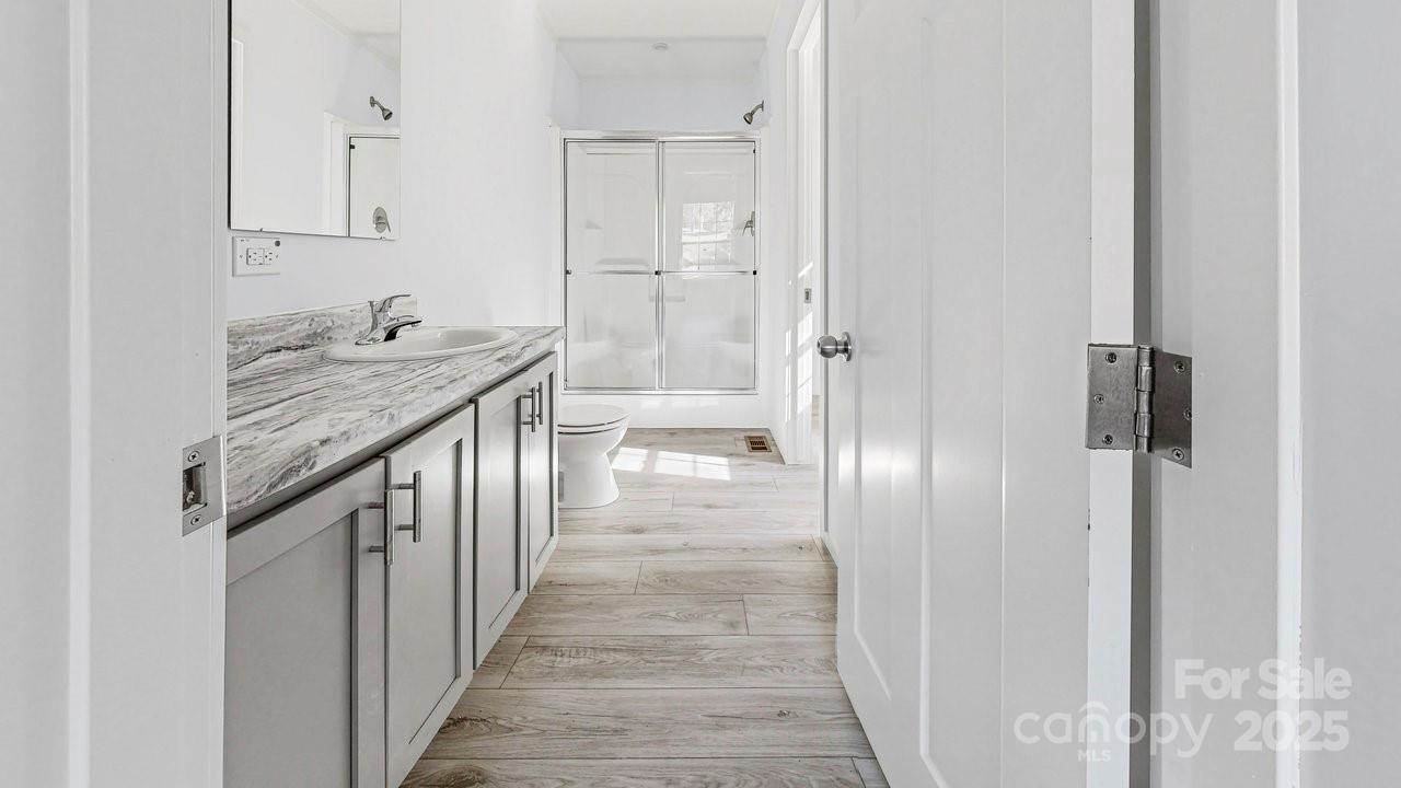 105 Apple Tree Lane, Statesville, NC 28677