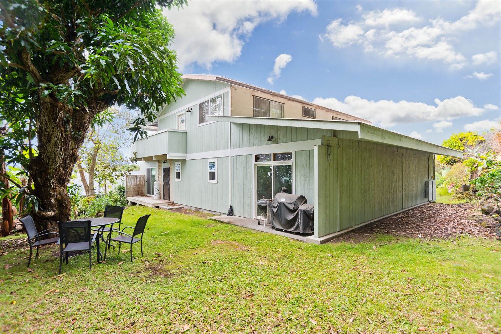 81-1010 St Johns Rd, Kealakekua, HI 96750