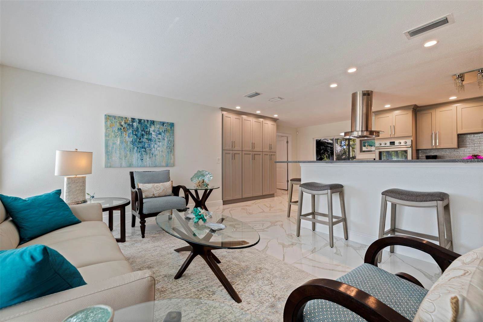 153 58TH Avenue South, Saint Petersburg, FL 33705