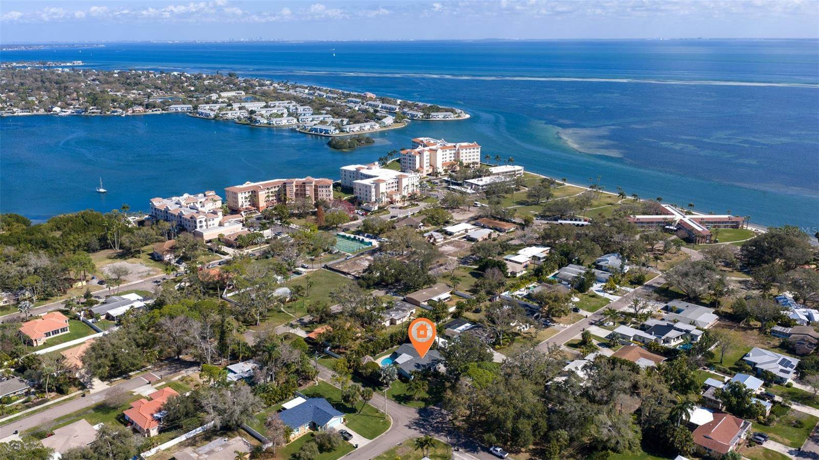 153 58TH Avenue South, Saint Petersburg, FL 33705