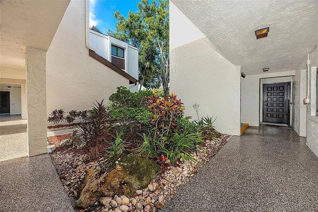 2207 Belleair Road, #B7, Clearwater, FL 33764