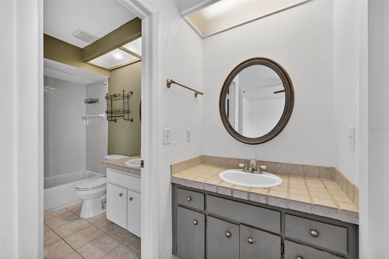 15305 Morning Drive, Lutz, FL 33559