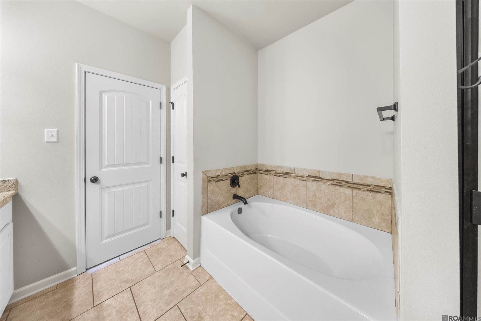 14452 Tanya Dr, Gonzales, LA 70737