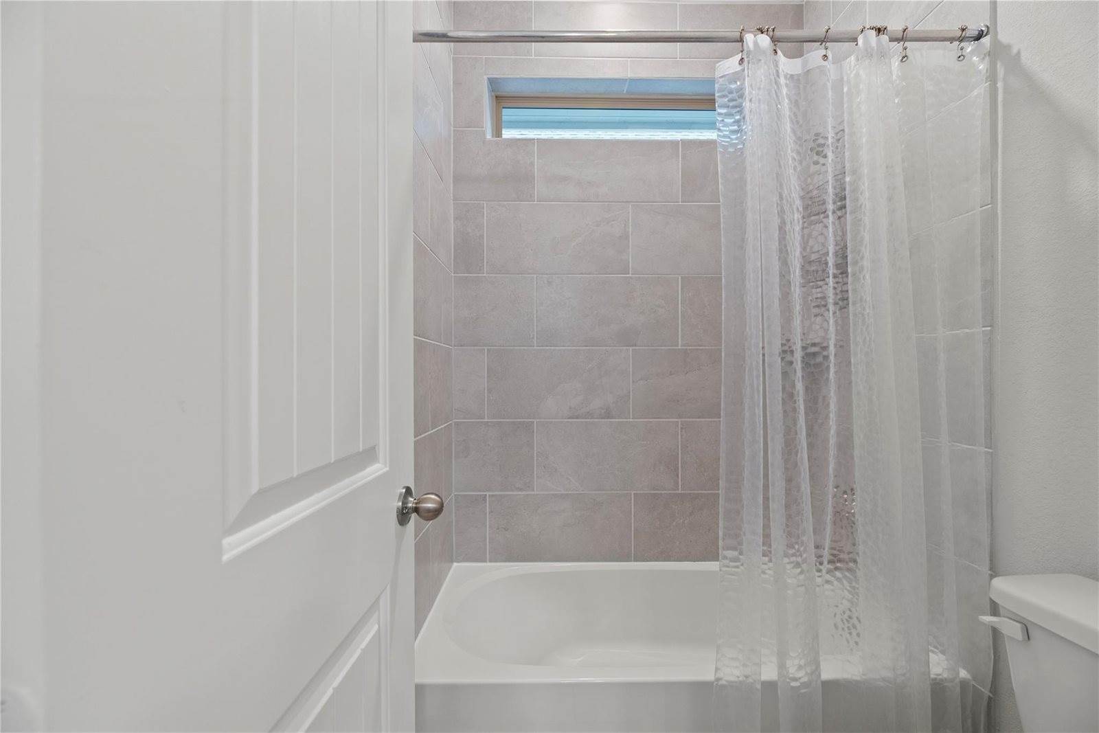 19039 Dappled Mare Circle, Tomball, TX 77377