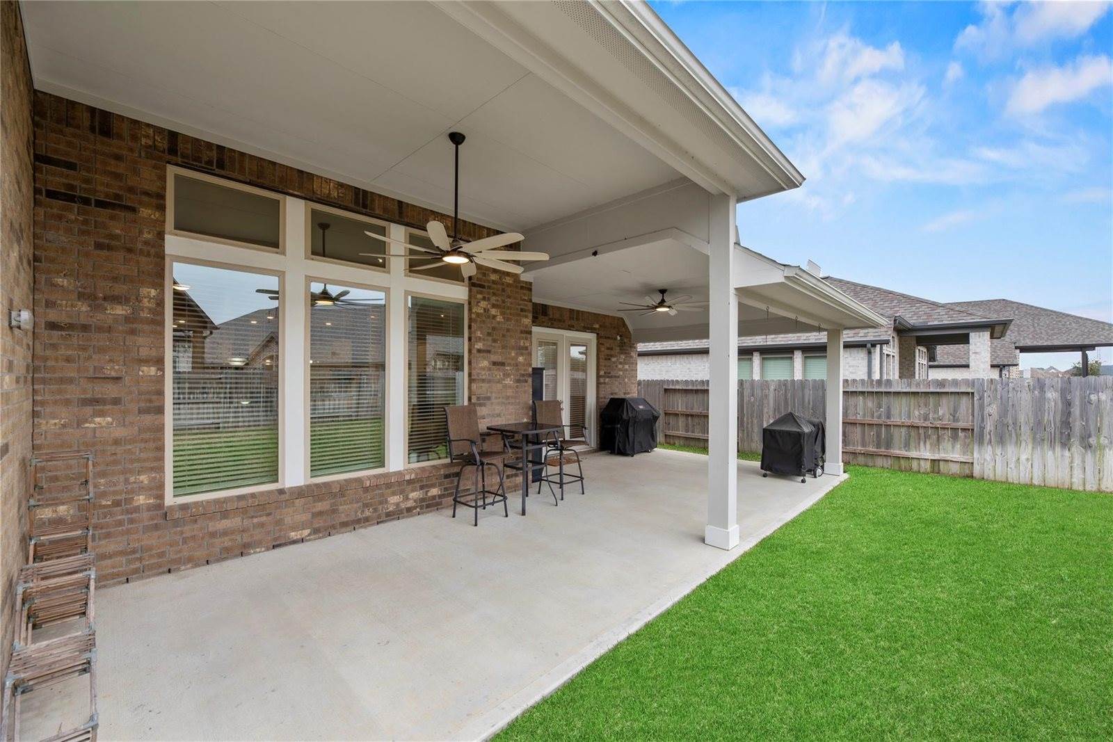 19039 Dappled Mare Circle, Tomball, TX 77377