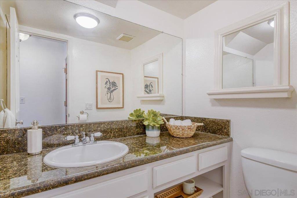 3504 Woodland Way, Carlsbad, CA 92008